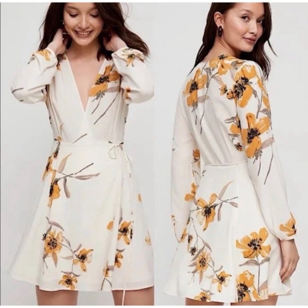 Aritzia WILFRED 100% Silk Diane Dress Floral Wrap Mini Long Sleeve L